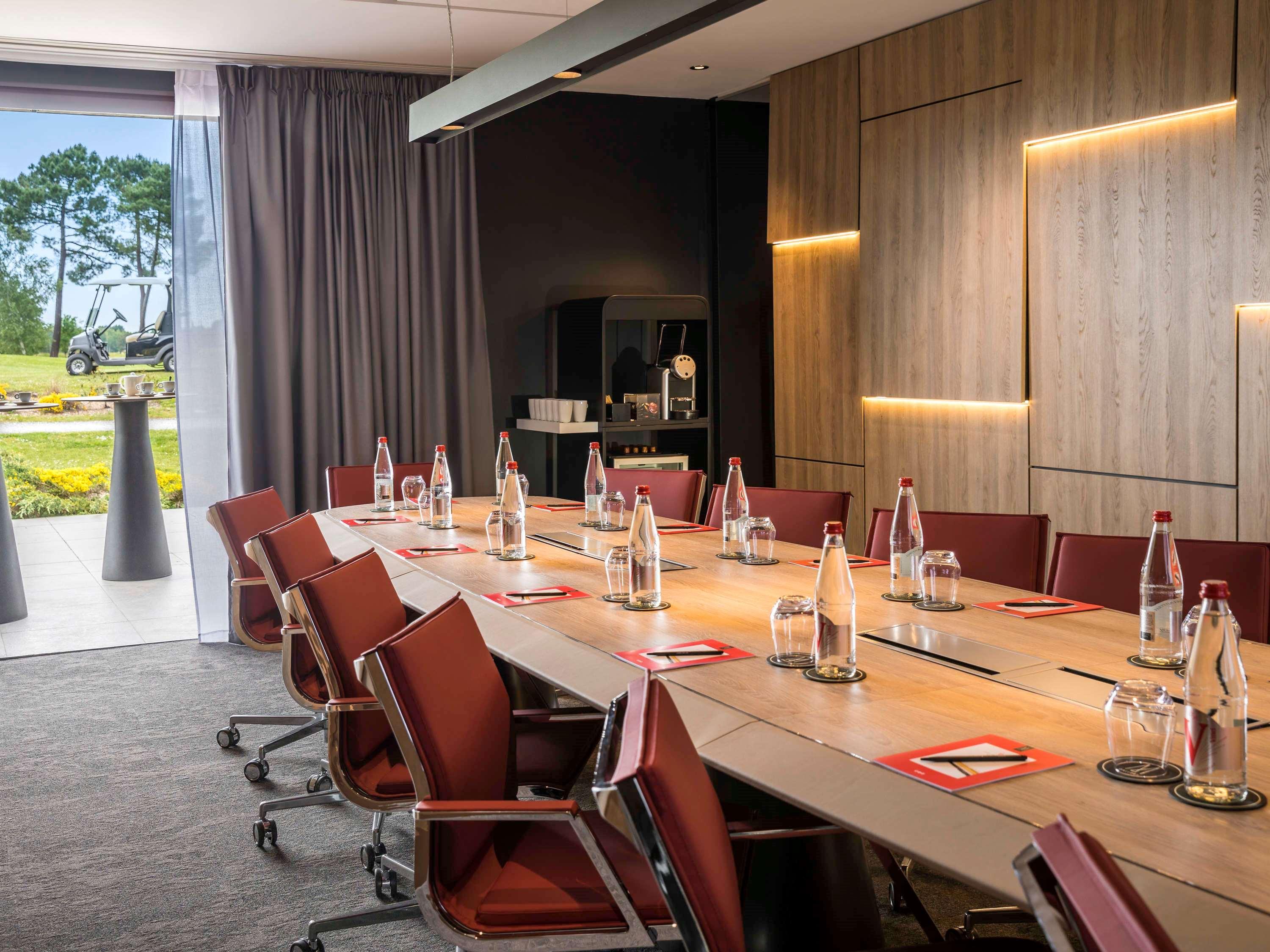 Cabot Hotel Bordeaux - Mgallery Collection Le Pian-Médoc מראה חיצוני תמונה