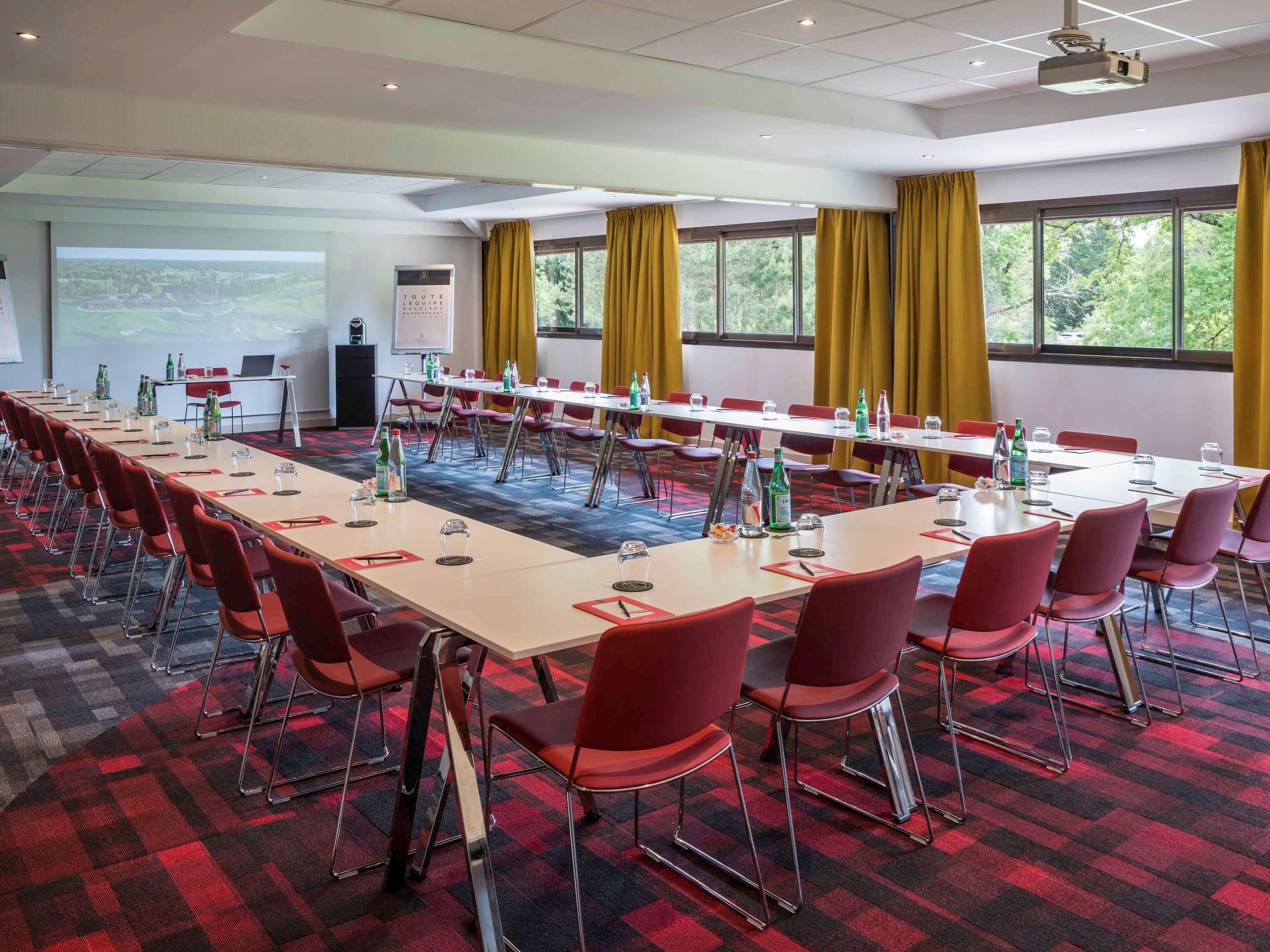 Cabot Hotel Bordeaux - Mgallery Collection Le Pian-Médoc מראה חיצוני תמונה