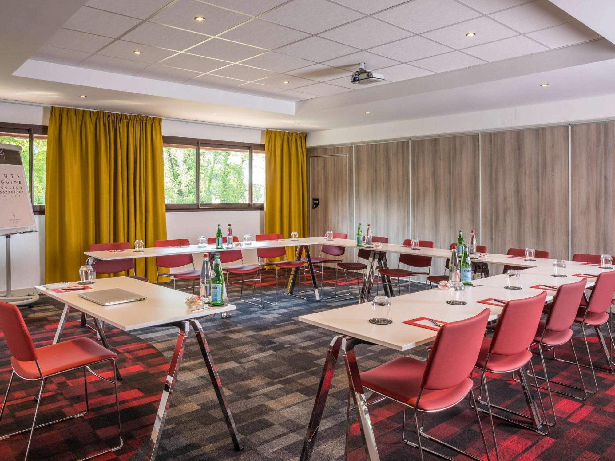 Cabot Hotel Bordeaux - Mgallery Collection Le Pian-Médoc מראה חיצוני תמונה